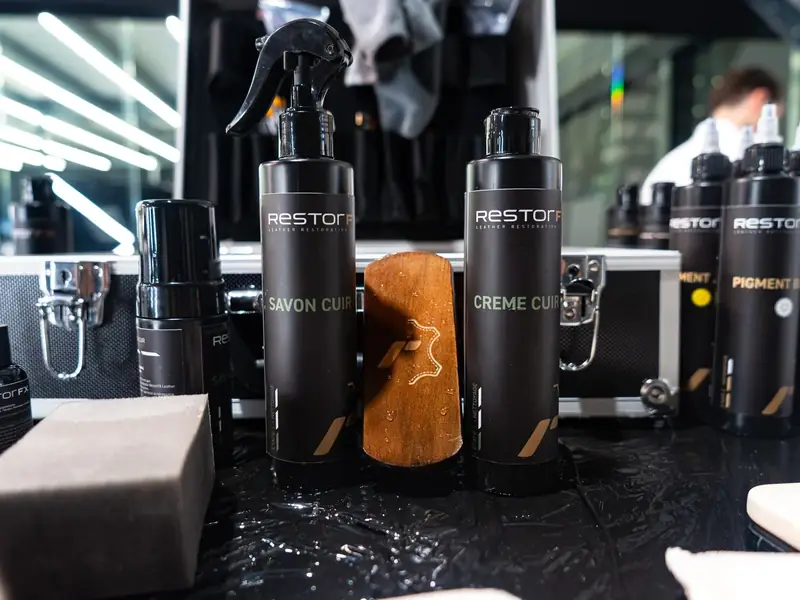 Produits RestorFX Leather : savon cuir, crème cuir et brosse